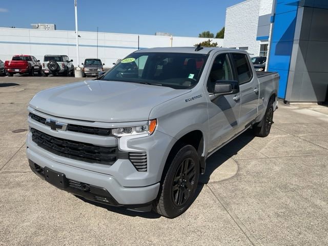 2025 Chevrolet Silverado 1500 RST photo 3