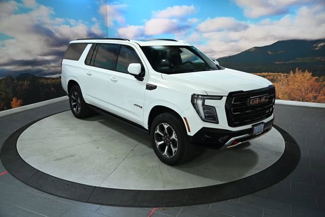 2025 GMC Yukon XL AT4 Ultimate's photo