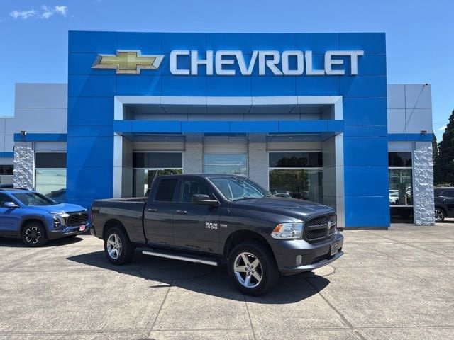 2017 RAM 1500 Express 4x4 Quad Cab 6'4's photo
