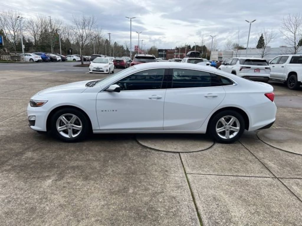 Used 2023 Chevrolet Malibu LT Sedan
