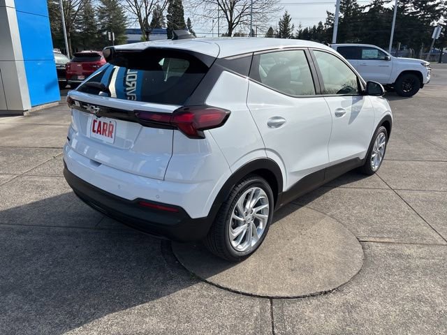 2027 Chevrolet Bolt LT - Photo 8