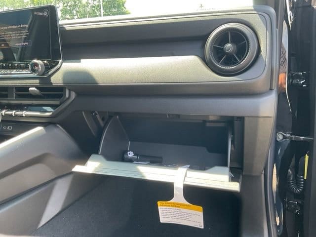 2025 Chevrolet Colorado Trail Boss - Photo 19