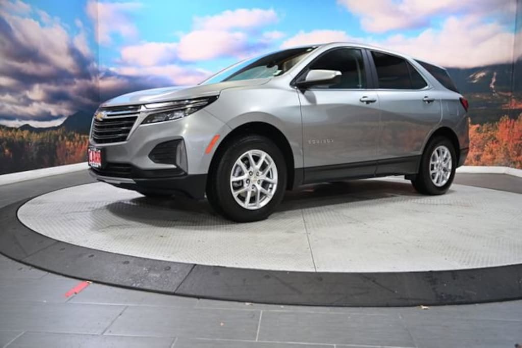 Used 2024 Chevrolet Equinox LT SUV
