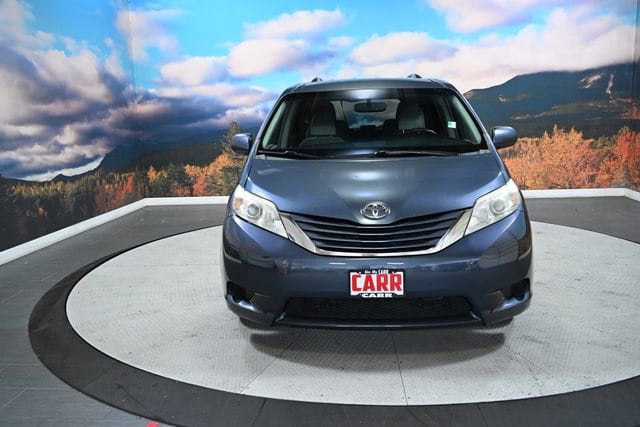 Used 2015 Toyota Sienna LE with VIN 5TDJK3DC7FS100798 for sale in Beaverton, OR