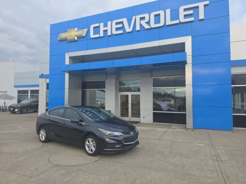 Used 2016 Chevrolet Cruze LT Sedan