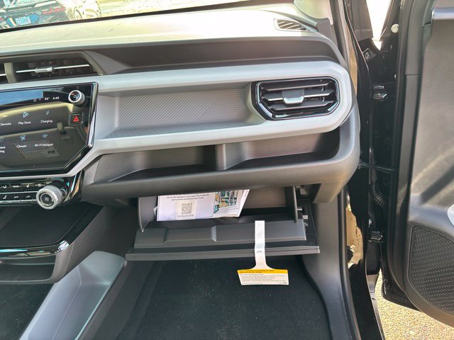 2027 Chevrolet Bolt RS - Photo 40