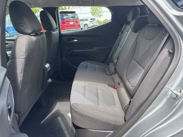 2027 Chevrolet Bolt LT - Photo 30