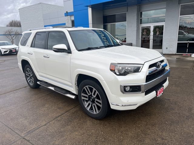 2018 Toyota 4Runner Limited's photo
