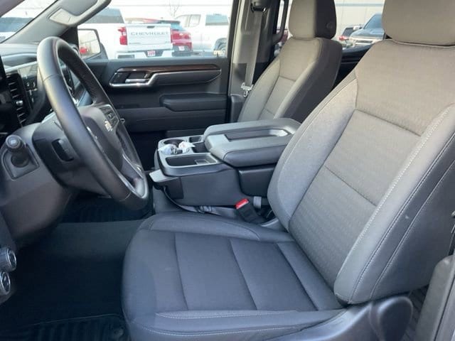 2025 Chevrolet Silverado 1500 LT - Photo 21