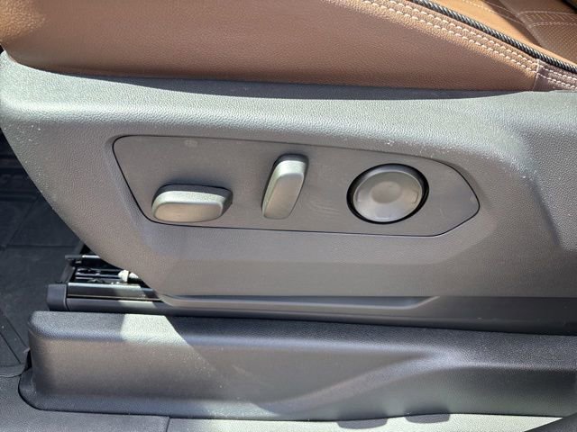 2026 Chevrolet Suburban High Country - Photo 30