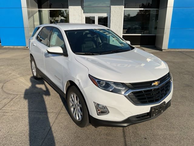 2019 Chevrolet Equinox LT photo 2