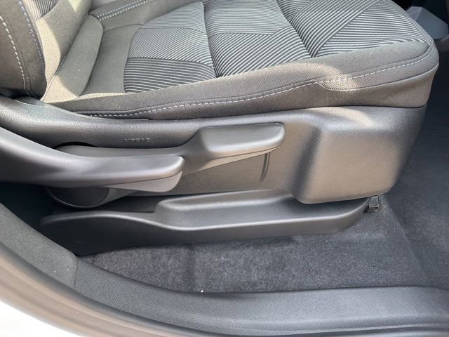 2027 Chevrolet Bolt LT - Photo 38