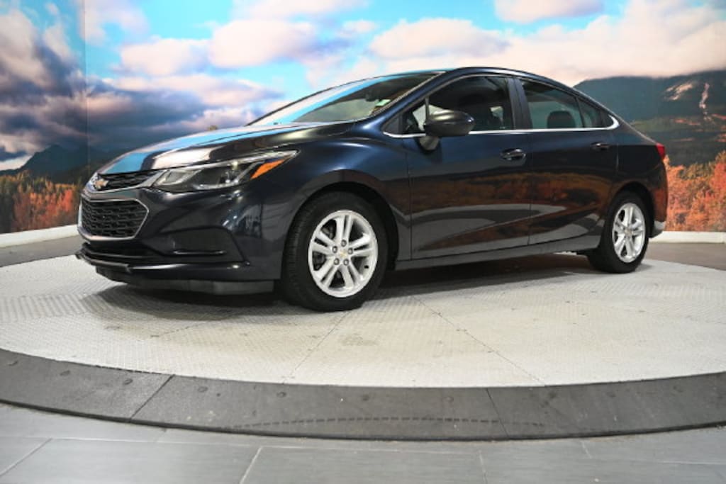 Used 2016 Chevrolet Cruze LT Sedan