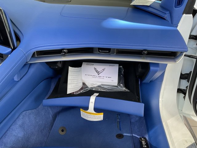 2027 Chevrolet Corvette 3LT - Photo 27