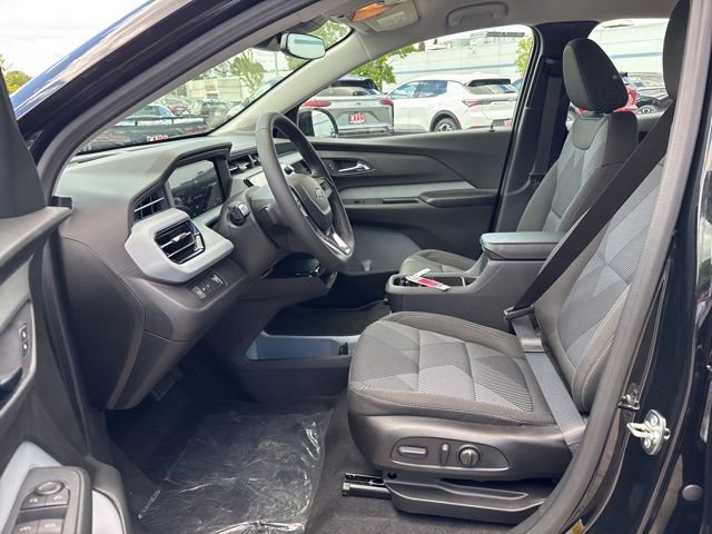 2027 Chevrolet Bolt LT - Photo 25