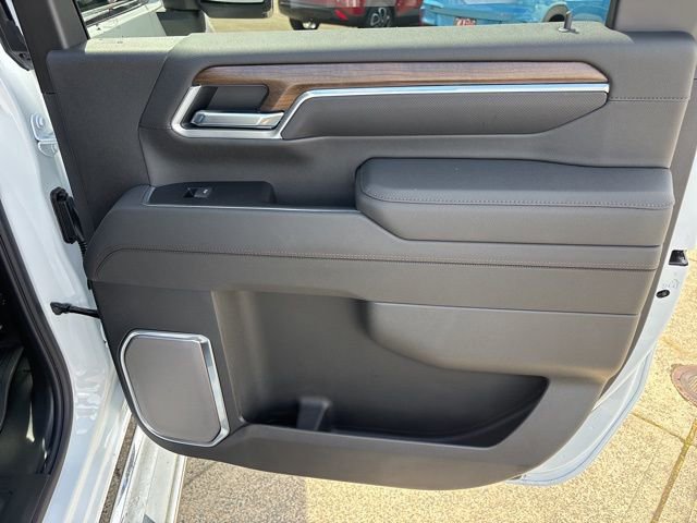 2026 Chevrolet Silverado 3500HD High Country - Photo 39