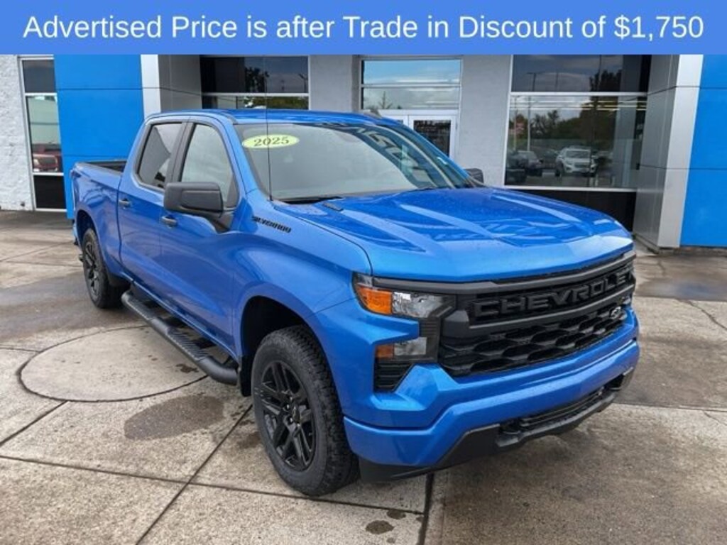 New 2025 Chevrolet Silverado 1500 Custom Truck