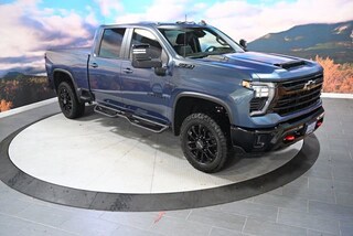 2025 Chevrolet Silverado 3500 HD LT Truck Crew Cab