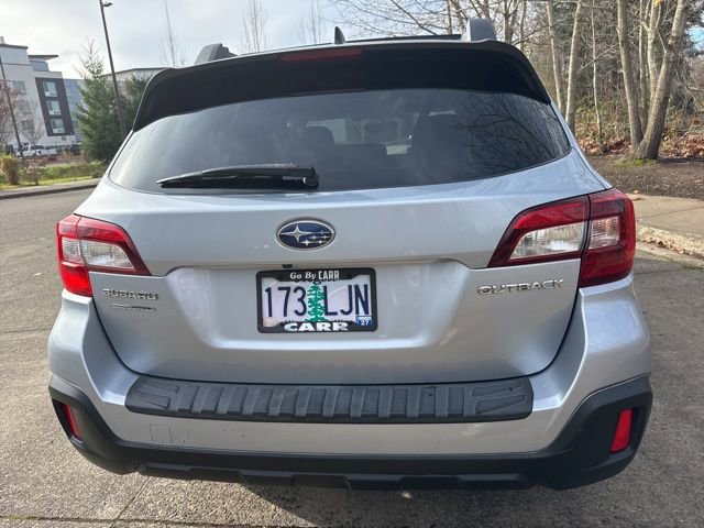 2019 Subaru Outback Premium photo 4