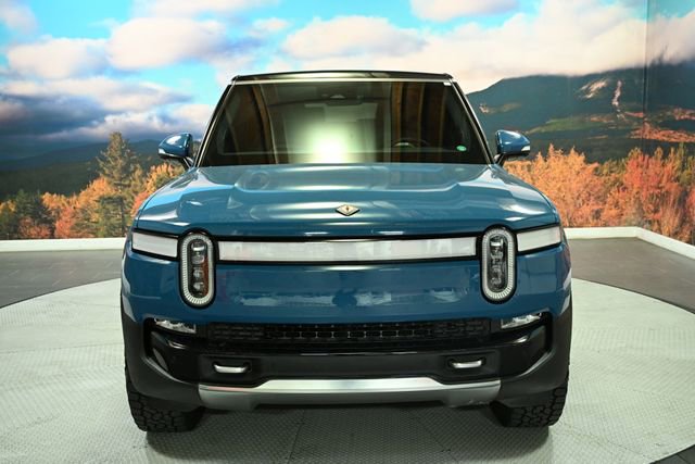 2023 Rivian R1S Adventure photo 2