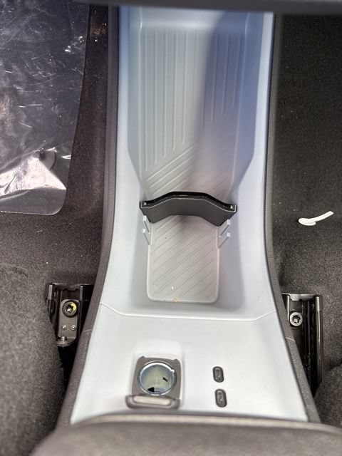 2027 Chevrolet Bolt LT - Photo 17