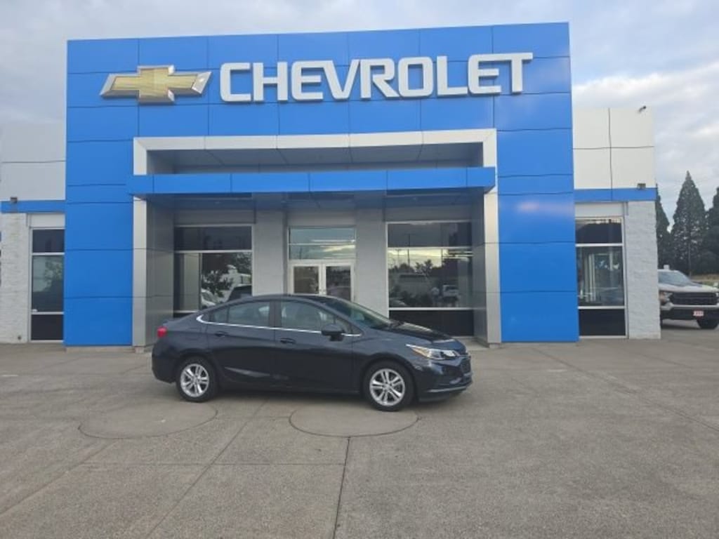 Used 2016 Chevrolet Cruze LT Sedan