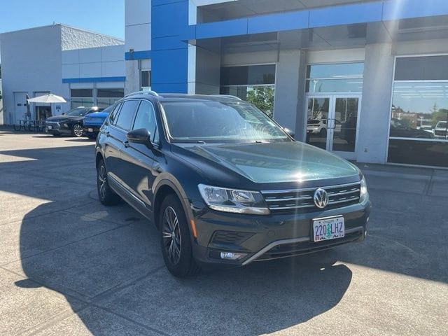 Used 2018 Volkswagen Tiguan SE with VIN 3VV2B7AX4JM218241 for sale in Beaverton, OR