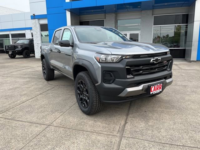 2026 Chevrolet Colorado Trail Boss photo 2