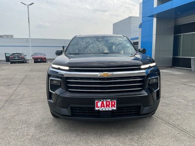 2026 Chevrolet Traverse photo 2