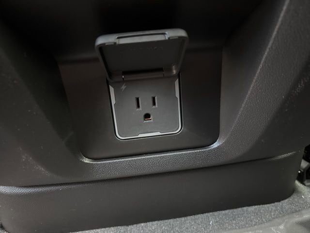 2026 Chevrolet Suburban Premier - Photo 22
