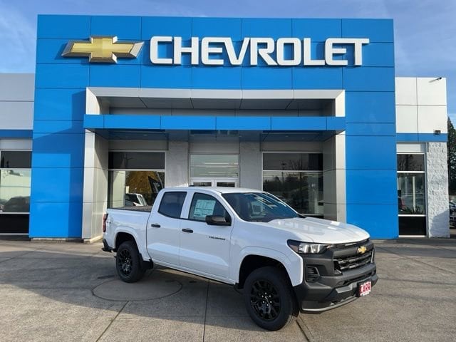2026 Chevrolet Colorado Work Truck's photo