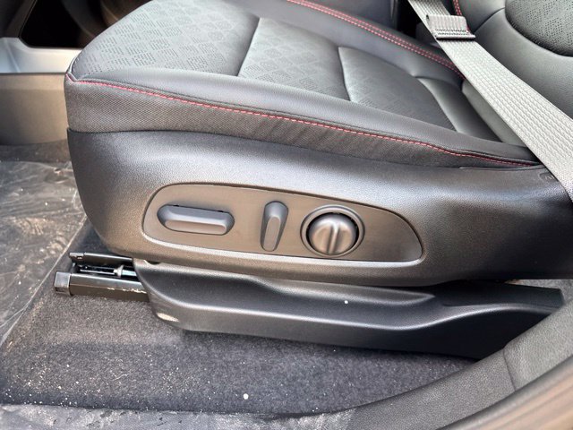 2027 Chevrolet Bolt RS - Photo 27
