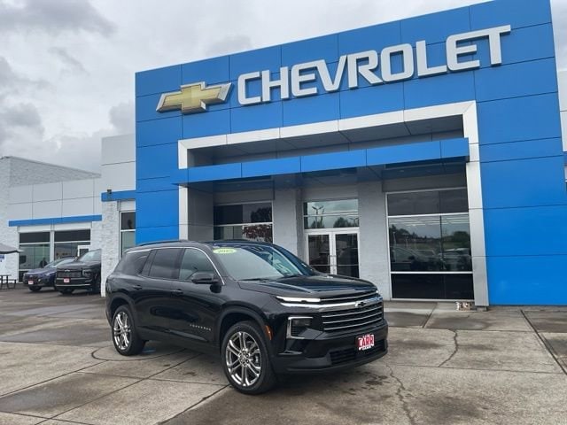 2025 Chevrolet Traverse LT's photo