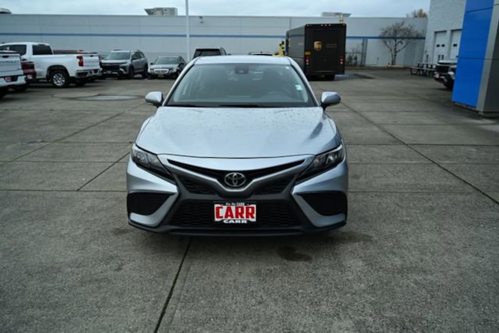 Used 2024 Toyota Camry SE Sedan