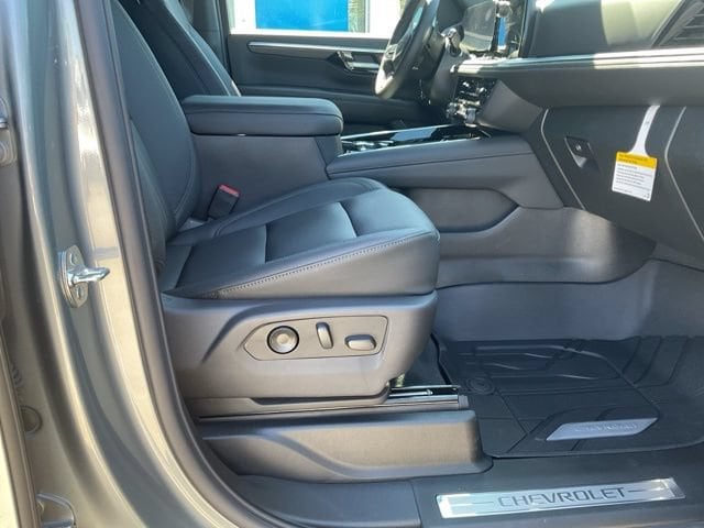 2026 Chevrolet Tahoe LT - Photo 19