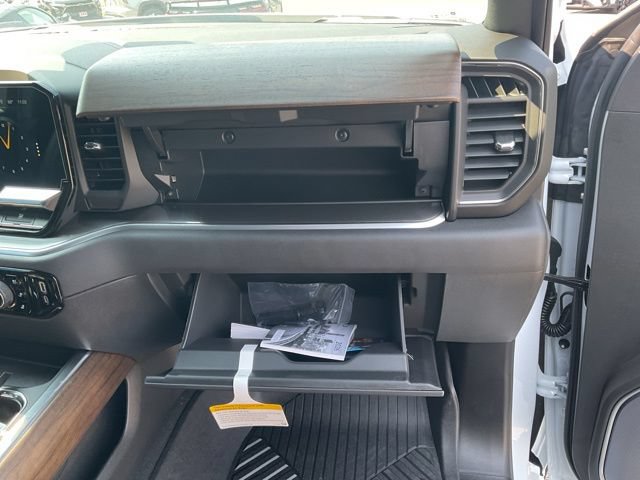 2026 Chevrolet Silverado 1500 High Country - Photo 43