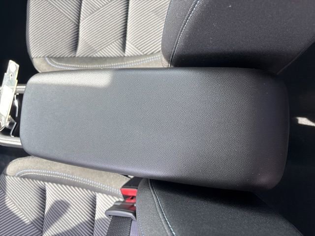 2027 Chevrolet Bolt LT - Photo 20