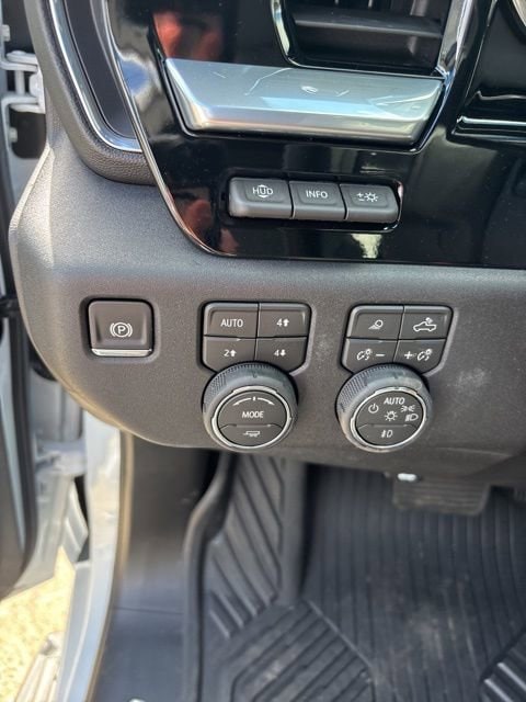 2026 Chevrolet Silverado 3500HD High Country - Photo 23