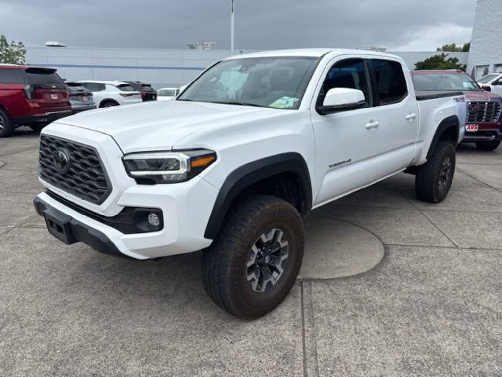 Used 2023 Toyota Tacoma 4WD SR5 Truck Double Cab