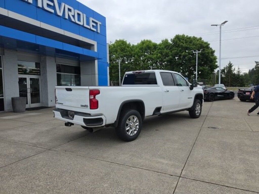 Used 2022 Chevrolet Silverado 3500 HD High Country Truck Crew Cab