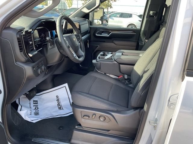2025 Chevrolet Silverado 2500 HD LT - Photo 22