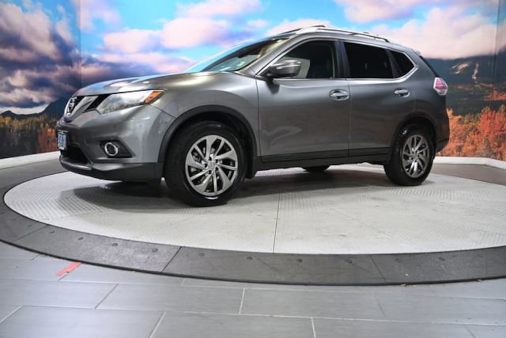 Used 2015 Nissan Rogue SL SUV