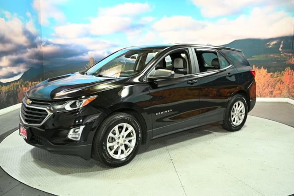 Used 2021 Chevrolet Equinox LS SUV