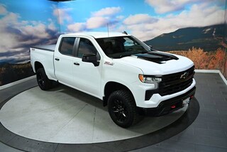 2023 Chevrolet Silverado 1500 LT Trail Boss Truck Crew Cab