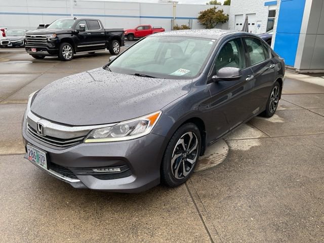 2016 Honda Accord EX photo 3