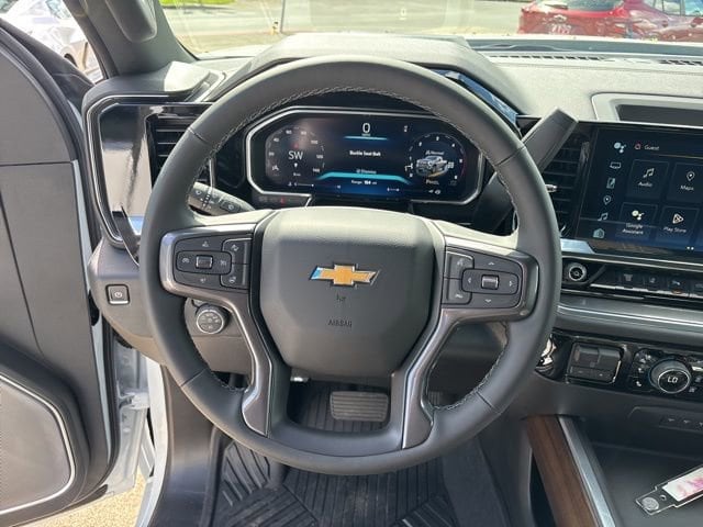 2026 Chevrolet Silverado 3500HD High Country - Photo 17