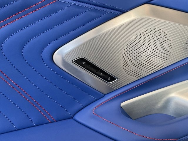 2027 Chevrolet Corvette 3LT - Photo 13
