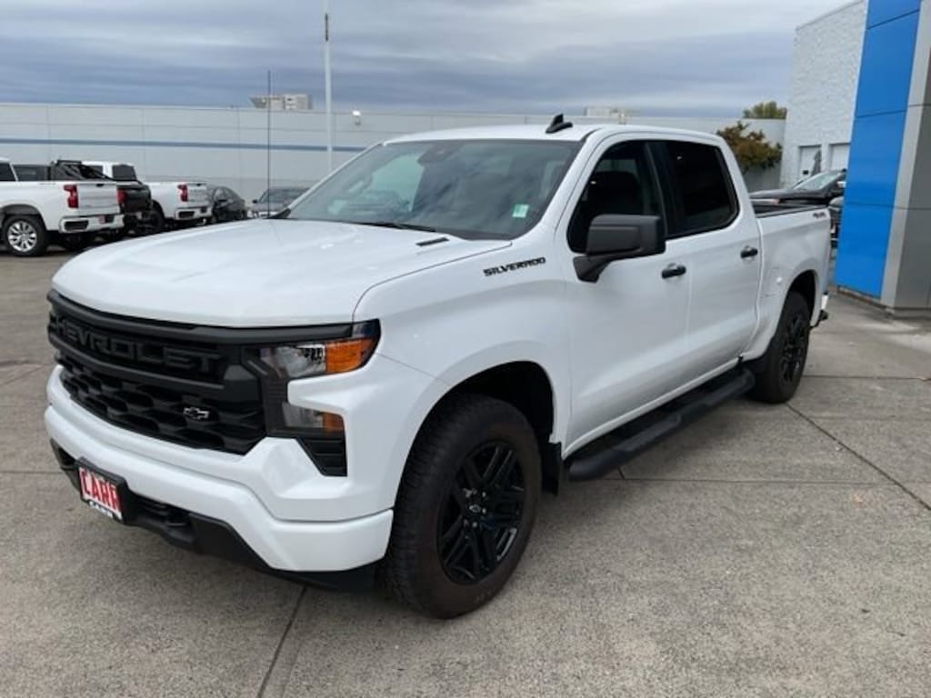 New 2025 Chevrolet Silverado 1500 Custom Truck