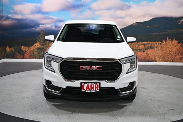 2024 Gmc Terrain SLE photo 3