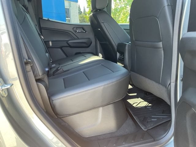 2026 Chevrolet Colorado LT - Photo 14